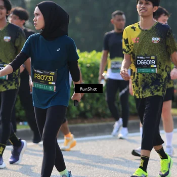 Runner Photo 7004924