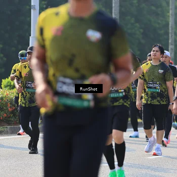 Runner Photo 7004937