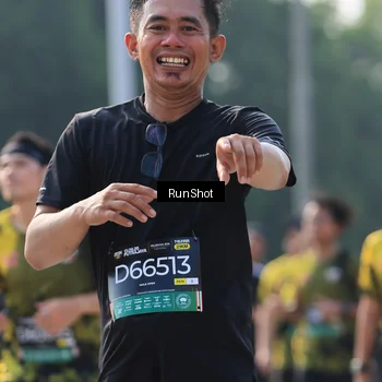 Runner Photo 7004948