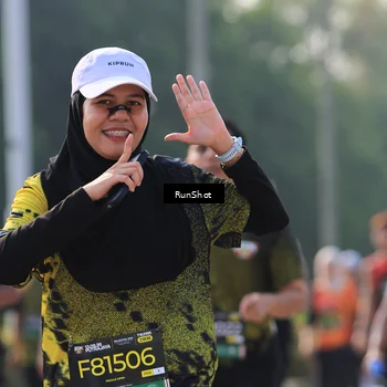 Runner Photo 7004960