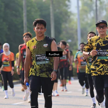 Runner Photo 7004962