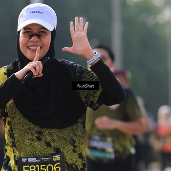 Runner Photo 7004963