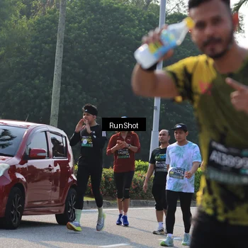 Runner Photo 7004991