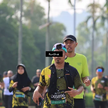 Runner Photo 7004998