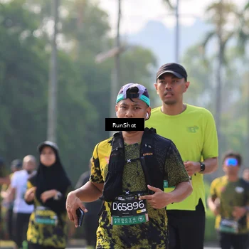 Runner Photo 7005004