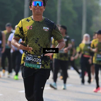 Runner Photo 7005040