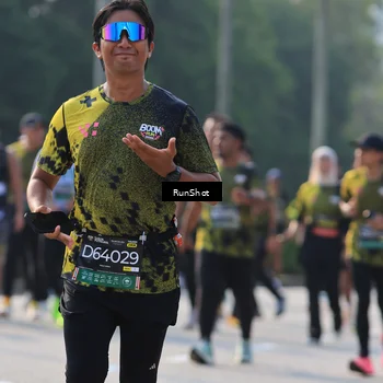 Runner Photo 7005043