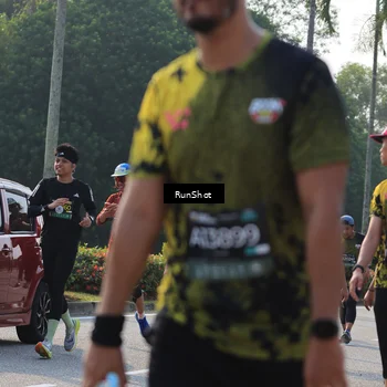 Runner Photo 7005045