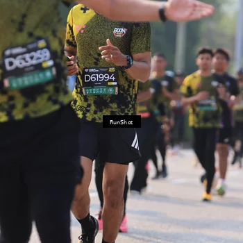 Runner Photo 7005065