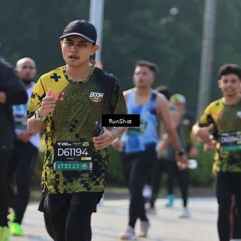 Runner Photo 7005089