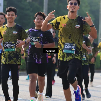 Runner Photo 7005093