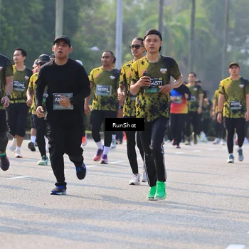 Runner Photo 7005108