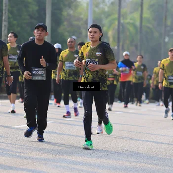 Runner Photo 7005111