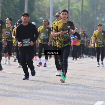 Runner Photo 7005112