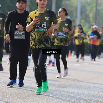Runner Photo 7005124