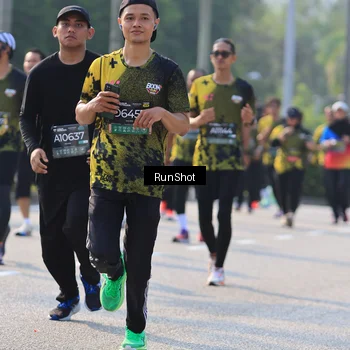 Runner Photo 7005126