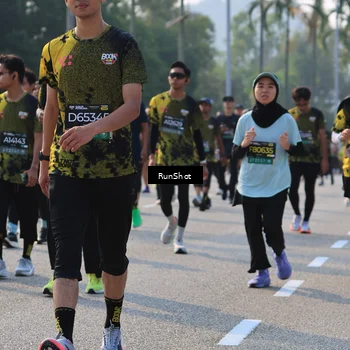 Runner Photo 7005140
