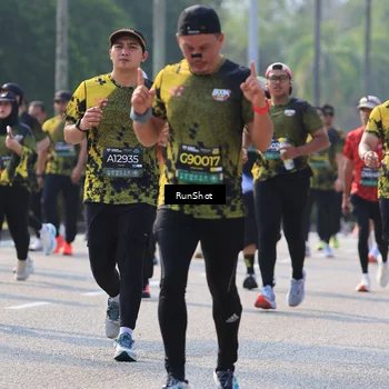Runner Photo 7005178