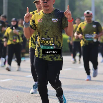 Runner Photo 7005190
