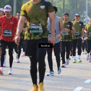 Runner Photo 7005204