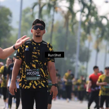 Runner Photo 7005256