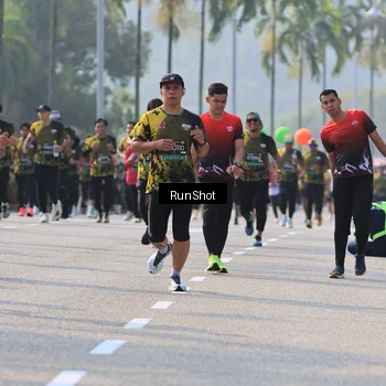 Runner Photo 7005258