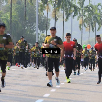Runner Photo 7005262