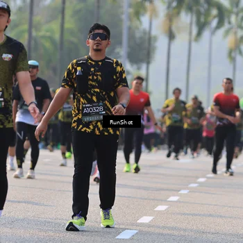 Runner Photo 7005294