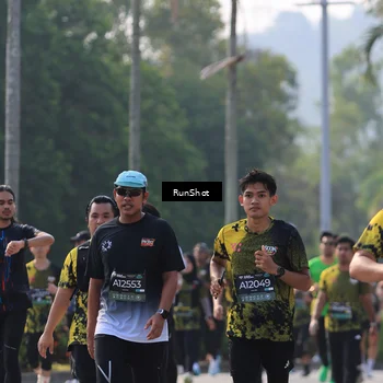 Runner Photo 7005300
