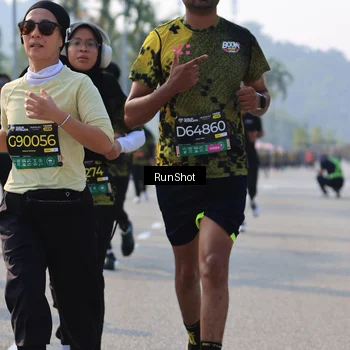 Runner Photo 7005306