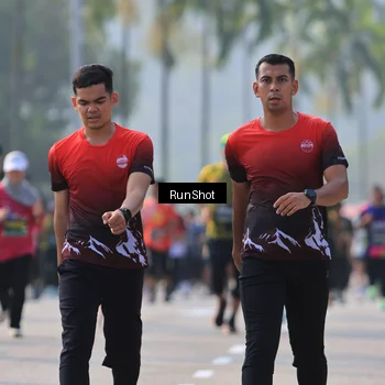 Runner Photo 7005317