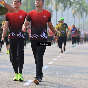 Runner Photo 7005334
