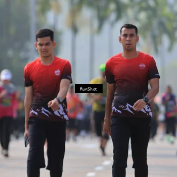 Runner Photo 7005338