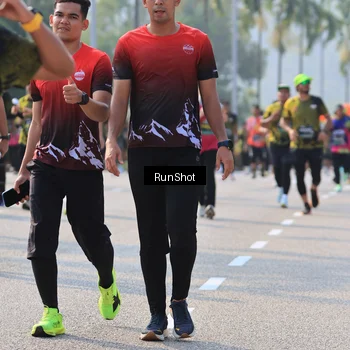 Runner Photo 7005343