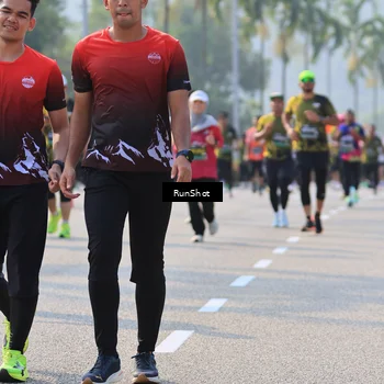 Runner Photo 7005350