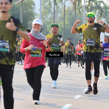Runner Photo 7005395