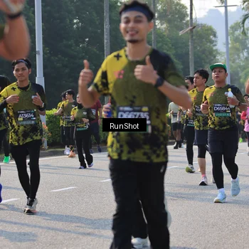 Runner Photo 7005404