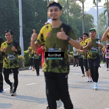 Runner Photo 7005410