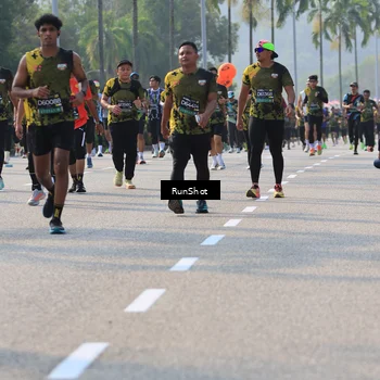 Runner Photo 7005442