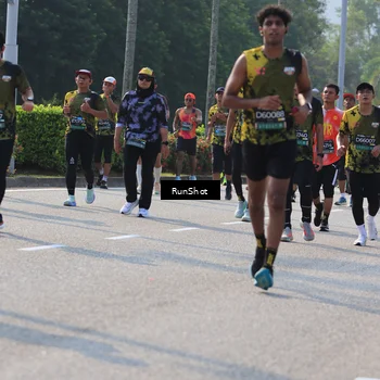 Runner Photo 7005455