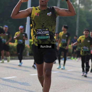 Runner Photo 7005470