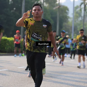 Runner Photo 7005480