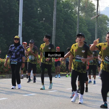 Runner Photo 7005481
