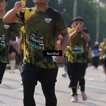 Runner Photo 7005490