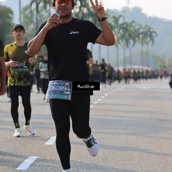 Runner Photo 7005533