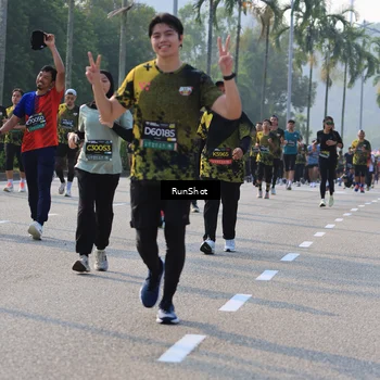 Runner Photo 7005854