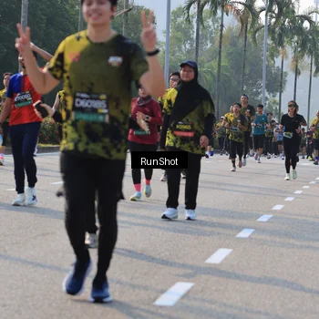 Runner Photo 7005939