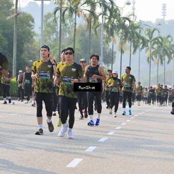 Runner Photo 7005954