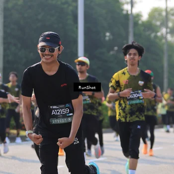 Runner Photo 7005962