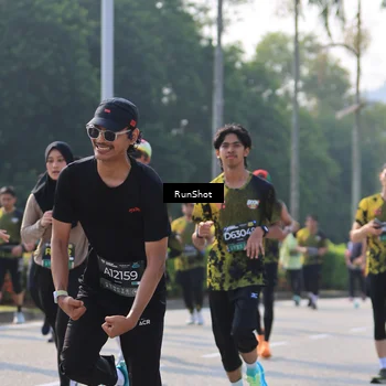 Runner Photo 7005963